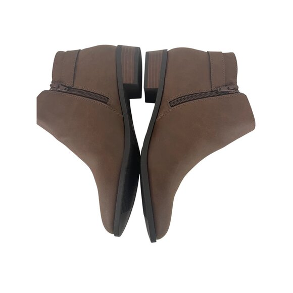 St Johns Bay Rayford Ankle Boots Womens Size 7M Brown Synthetic Upper - Picture 8 of 9